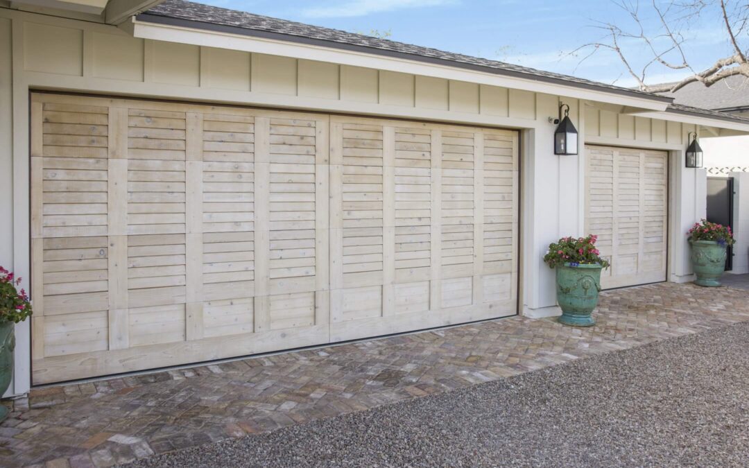 Why Your Garage Door Suddenly Stopped Working, And When to Call for Garage Door Repair Near Phoenix, Arizona